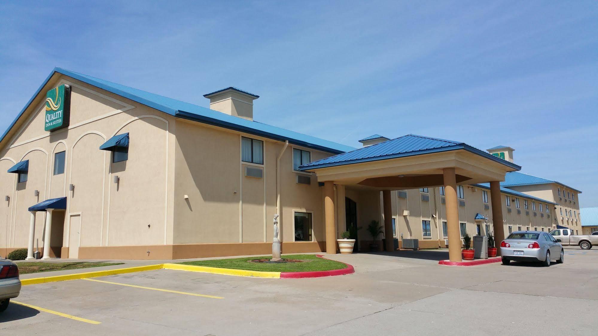 Quality Inn & Suites Wichita Falls I-44 מראה חיצוני תמונה