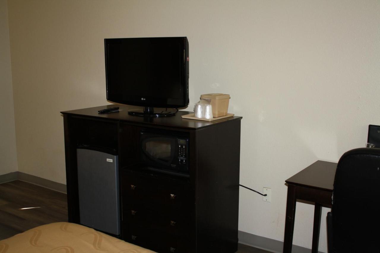 Quality Inn & Suites Wichita Falls I-44 מראה חיצוני תמונה