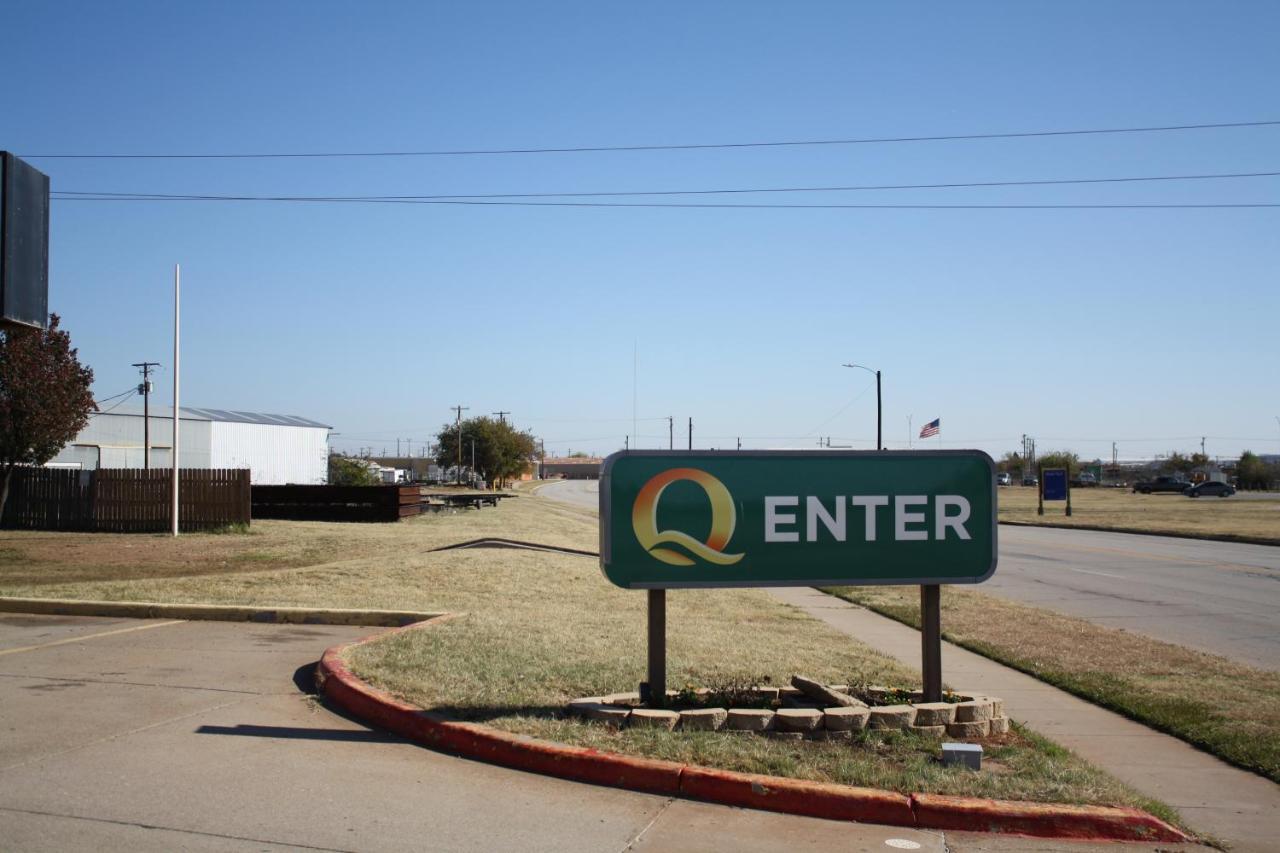 Quality Inn & Suites Wichita Falls I-44 מראה חיצוני תמונה