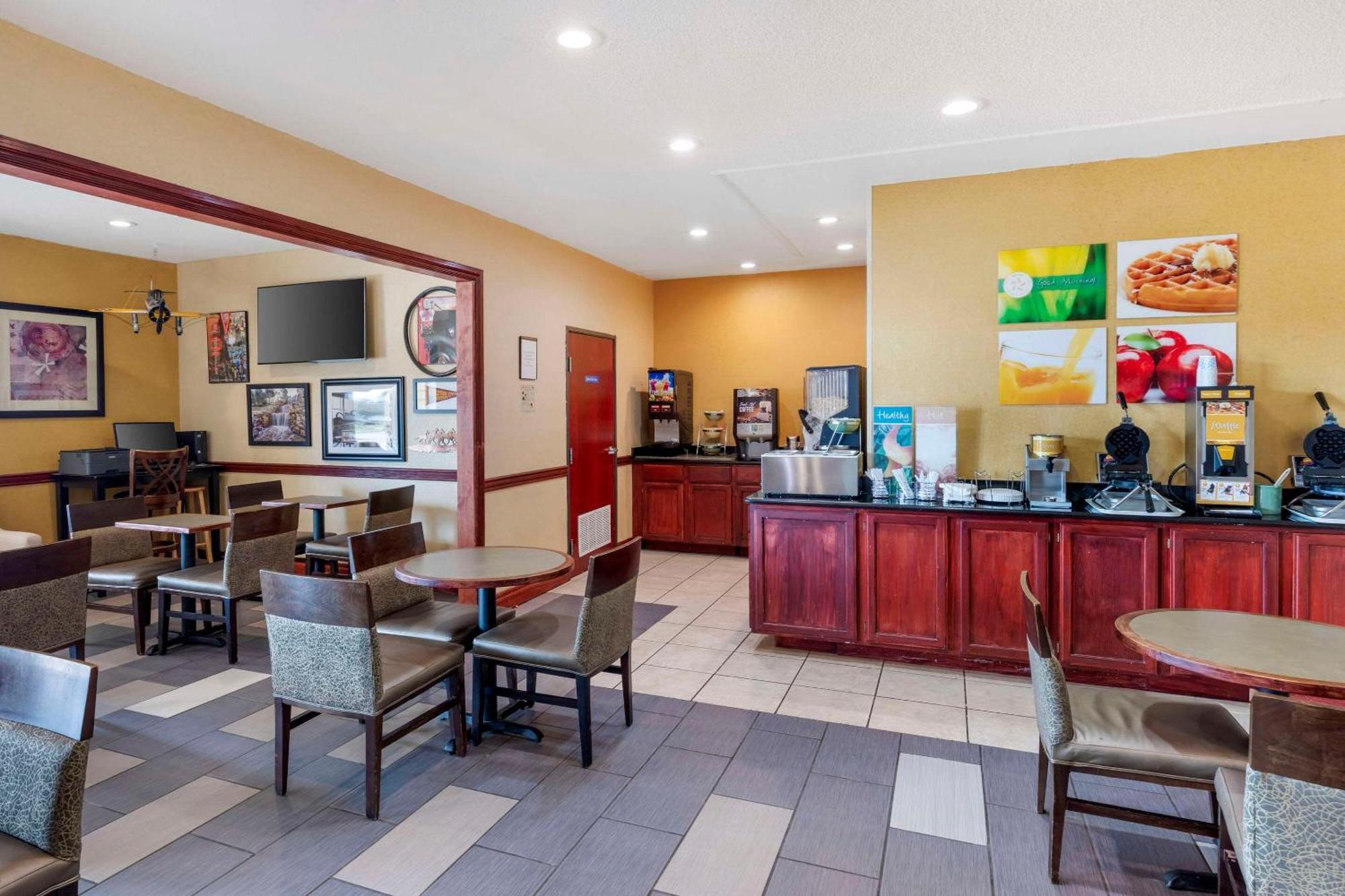 Quality Inn & Suites Wichita Falls I-44 מראה חיצוני תמונה