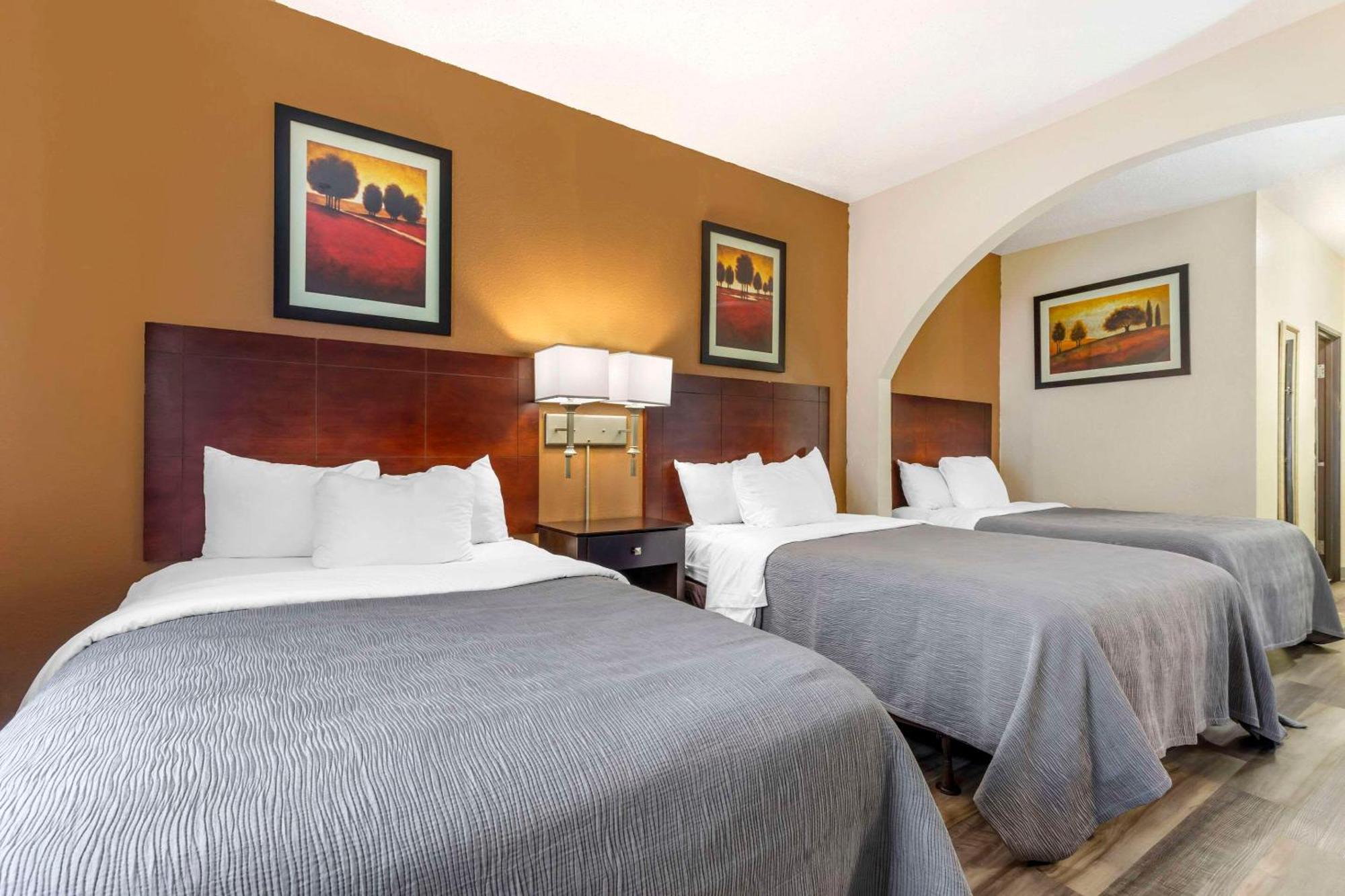 Quality Inn & Suites Wichita Falls I-44 מראה חיצוני תמונה
