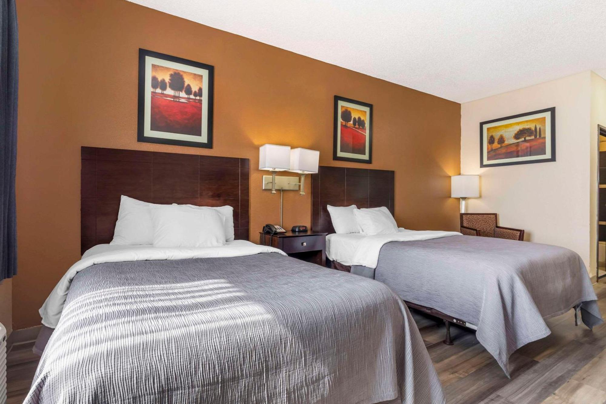 Quality Inn & Suites Wichita Falls I-44 מראה חיצוני תמונה