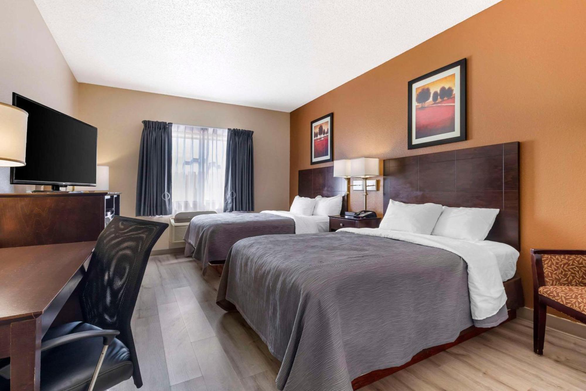 Quality Inn & Suites Wichita Falls I-44 מראה חיצוני תמונה